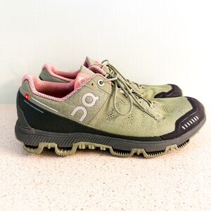 On CloudVenture Trail Running Shoes, Women's 8